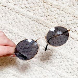 gold rim sunglasses